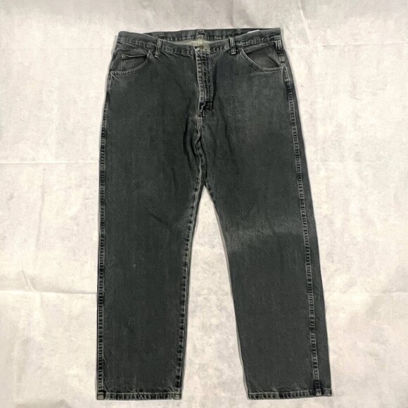 Wrangler Faded Black Mens Regular Fit Straight Leg Jeans Size 42/30 - Picture 12 of 12